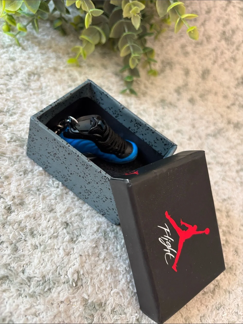 Air Jordan 3D mini sneaker keychain in blue and black with Flight Nike Box NWT